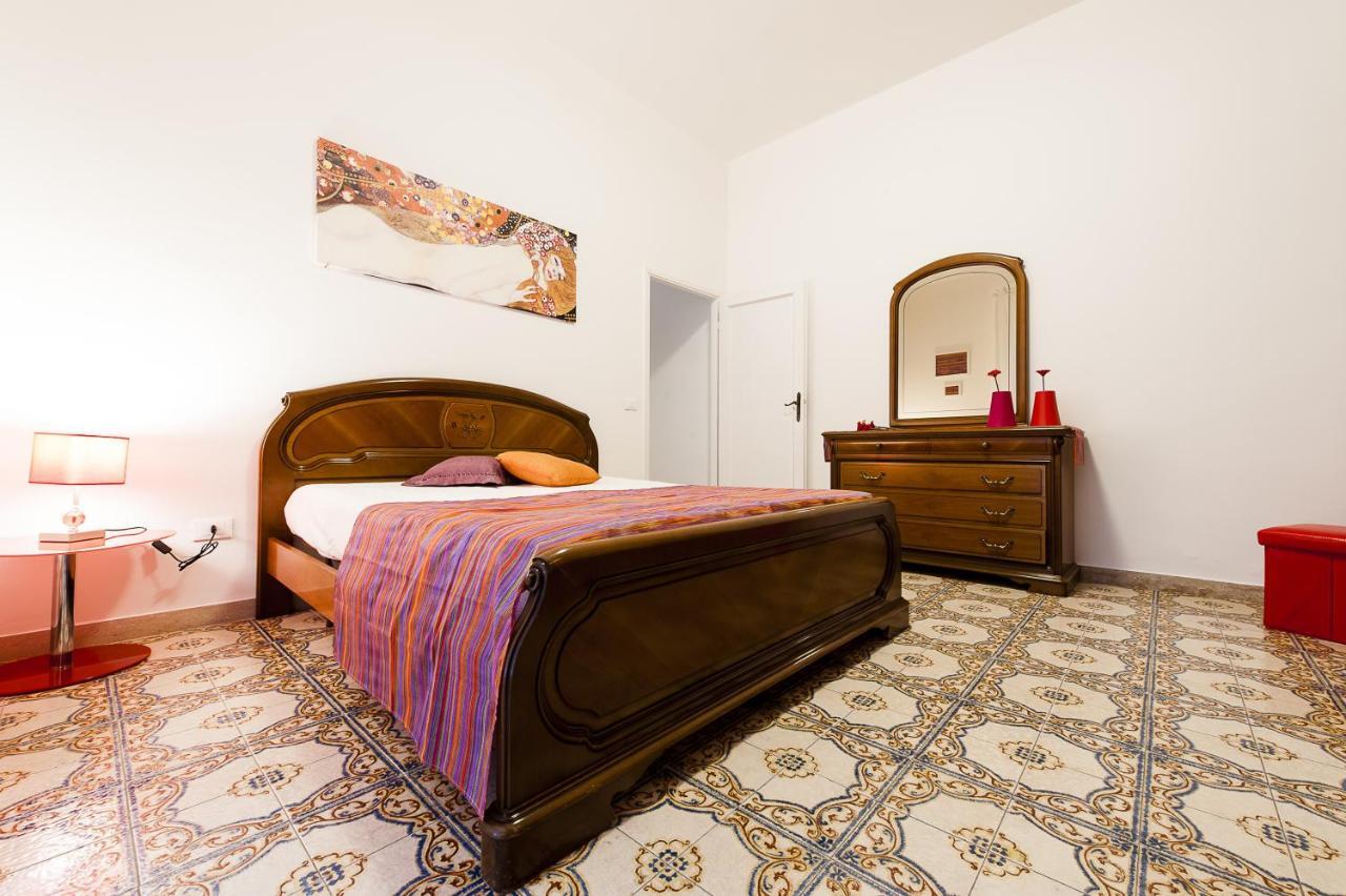 Casa Vacanze Doria Apartment Сперлонга Стая снимка